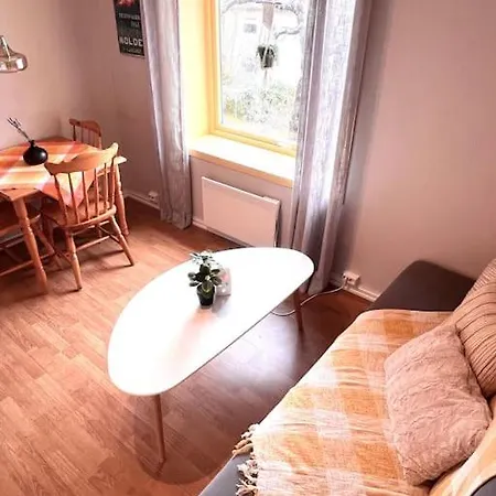 Cozy One-bedroom With A View Apartment Molde